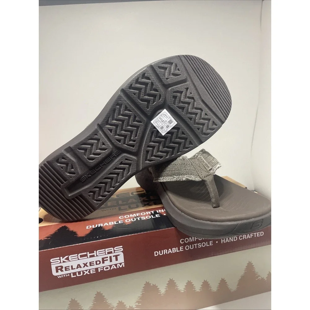 Skechers Luxe Foam Sandals Chocolate Relaxed Fit Vegan Gino Flip Flop Men's Sz 8